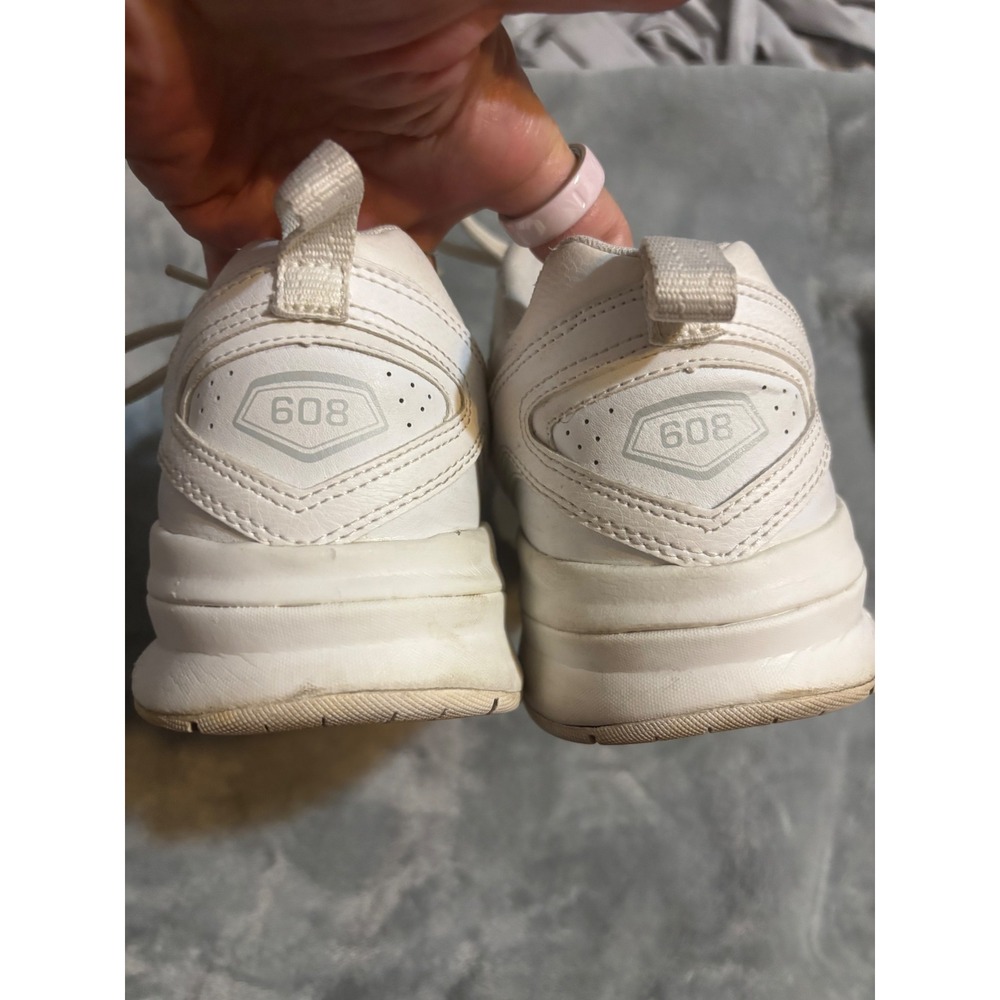 New Balance 608v5 White Leather Training Shoes Mens 10.5 4E Extra Wide MX608AW5